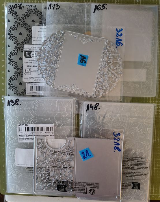 Zestaw folderów i wykrojników dla Pani Elizy scrapbooking