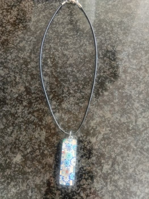 Dois colares com Cristal de Murano