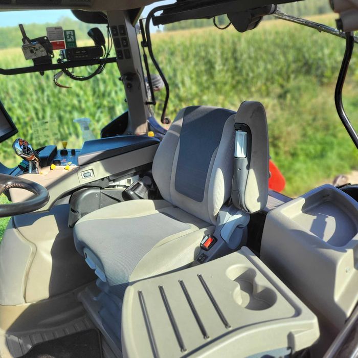 Case Puma 220 cvx