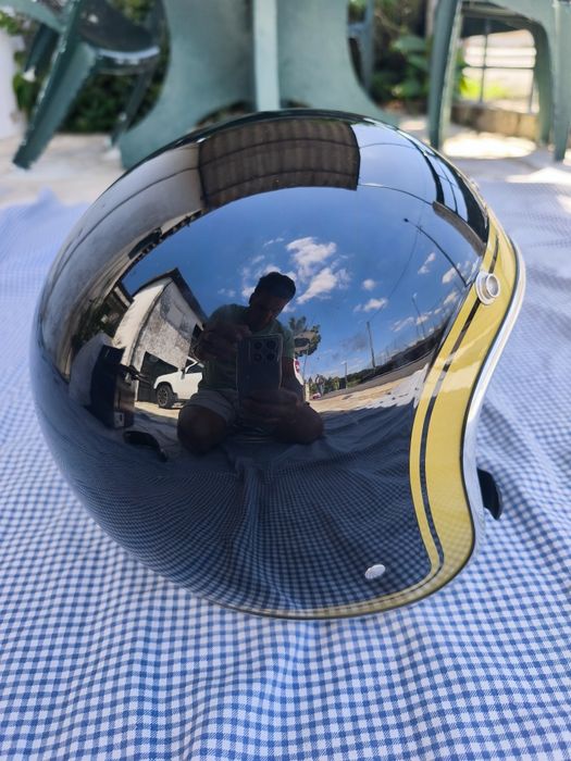 Capacete da marca Stormer