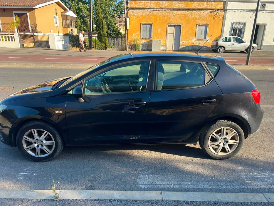 Seat Ibiza 1.2 (2010) - 128000 km em ótimo estado