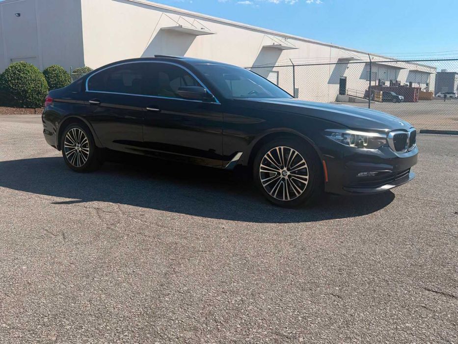 BMW 5 Series 530i      2017