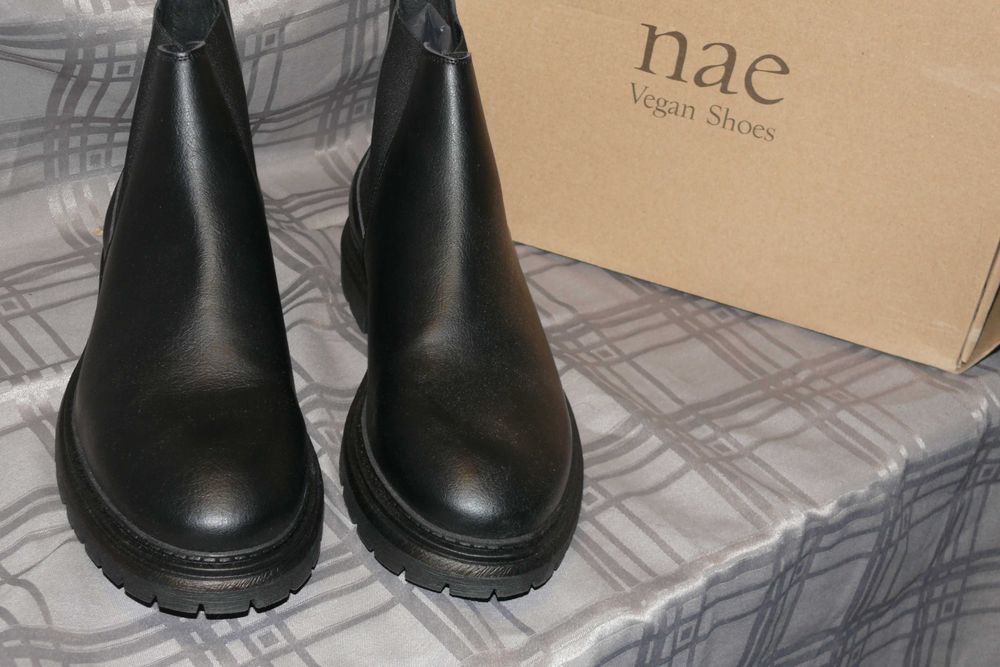 NAE Vegan Shoes - LUKAS Black