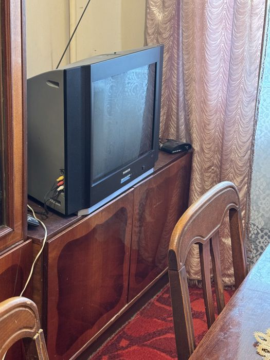 Стінка шафа тумба, меблі  в кімнату - антресоль, сервант, полиці