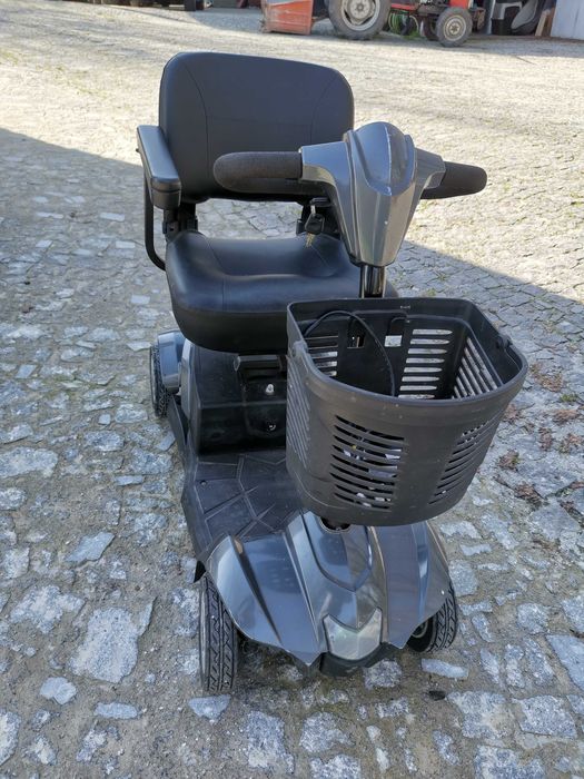 Scooter Mobilidade Reduzida Stannah (pouco uso)