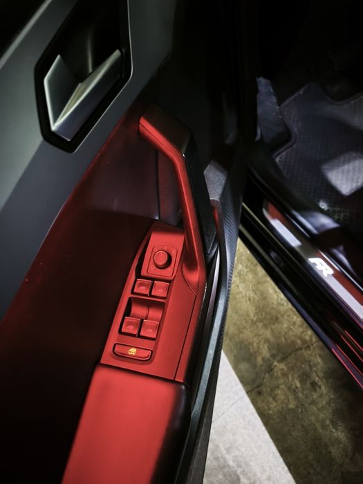 SEAT Leon FR 2000cc/150cv cx Automática de Garagem