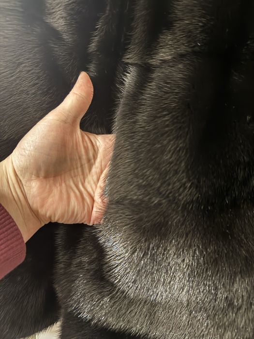 ХL  Норковая шуба с капюшоном ,черная авто леди полушубок