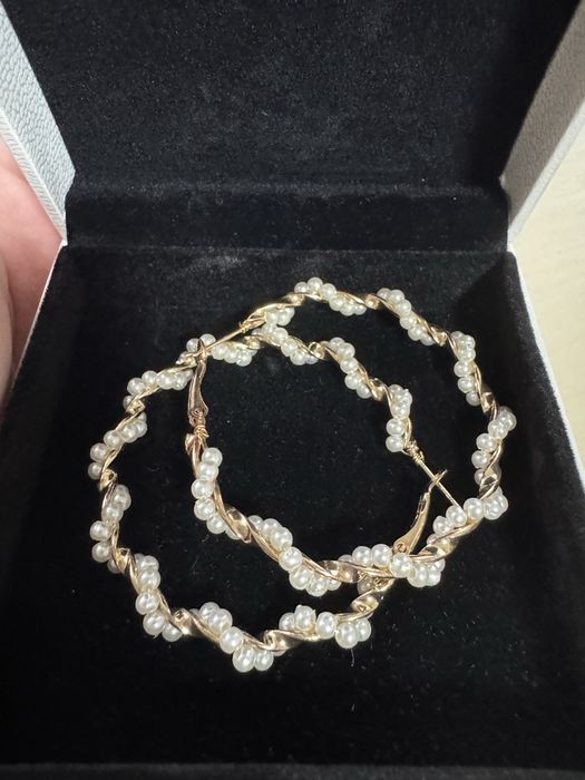 Продам сережки нові