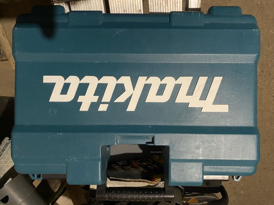 Реноватор makita tm 3010c