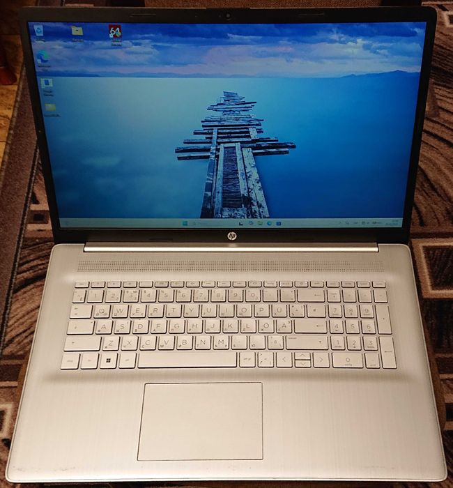 Hp /17,3"/Ryzen 5 5500U/SSD 512 Gb/16 Gb DDR4/батарея 3 час