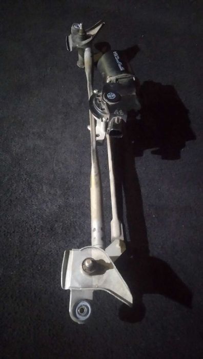 Motor De Limpa Vidros Mazda 6 Três Volumes (Gg)