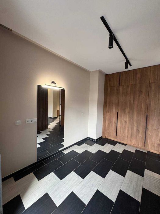 Здам будинок можна жити і працювати