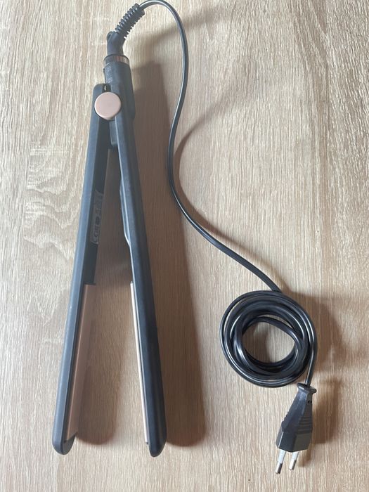 Випрямляч для волосся Vitek