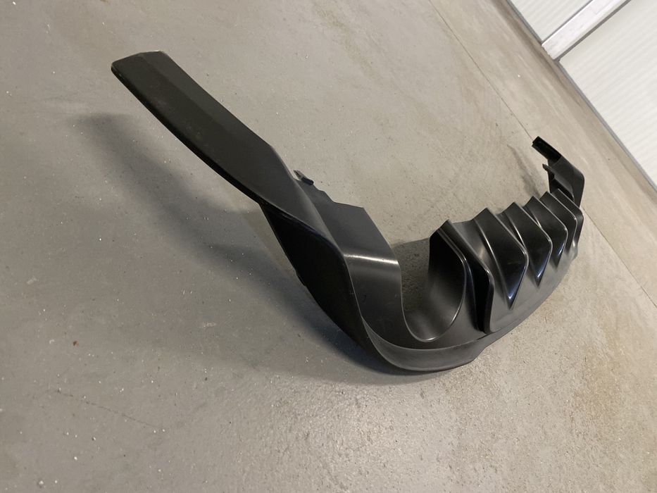 Spoiler Difusor de Escape VW GOLF 7.5 7,5 GTI TCR GTD NOVO