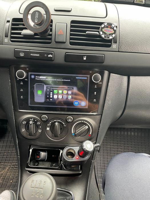 Radio nawigacja android