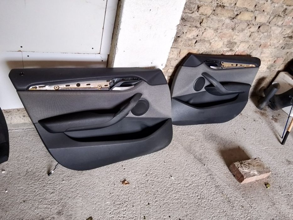 Komplet siedzeń i boczków BMW X1