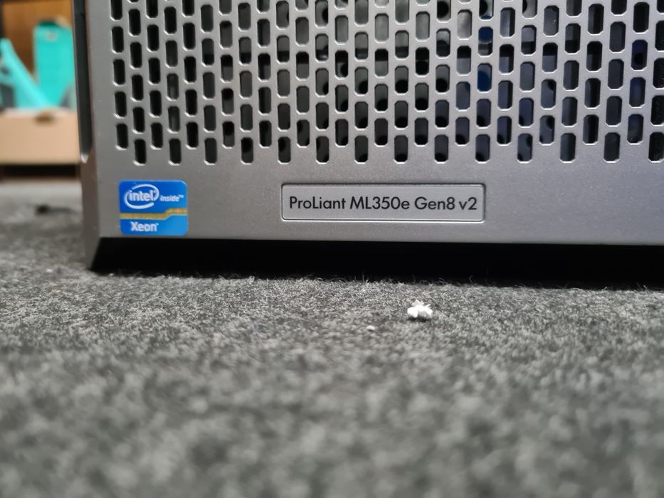 HP ProLiant ML350e Gen8 v263825516233857121
