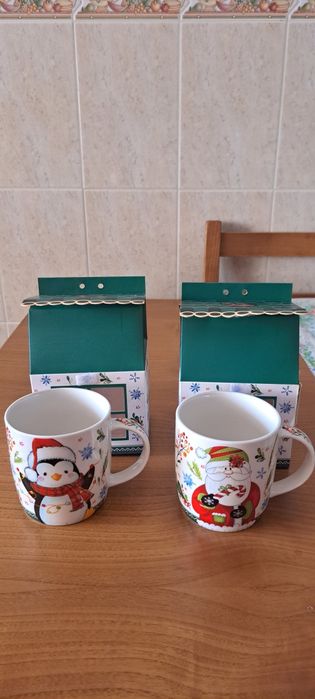 2 Canecas Natal nunca utilizadas.