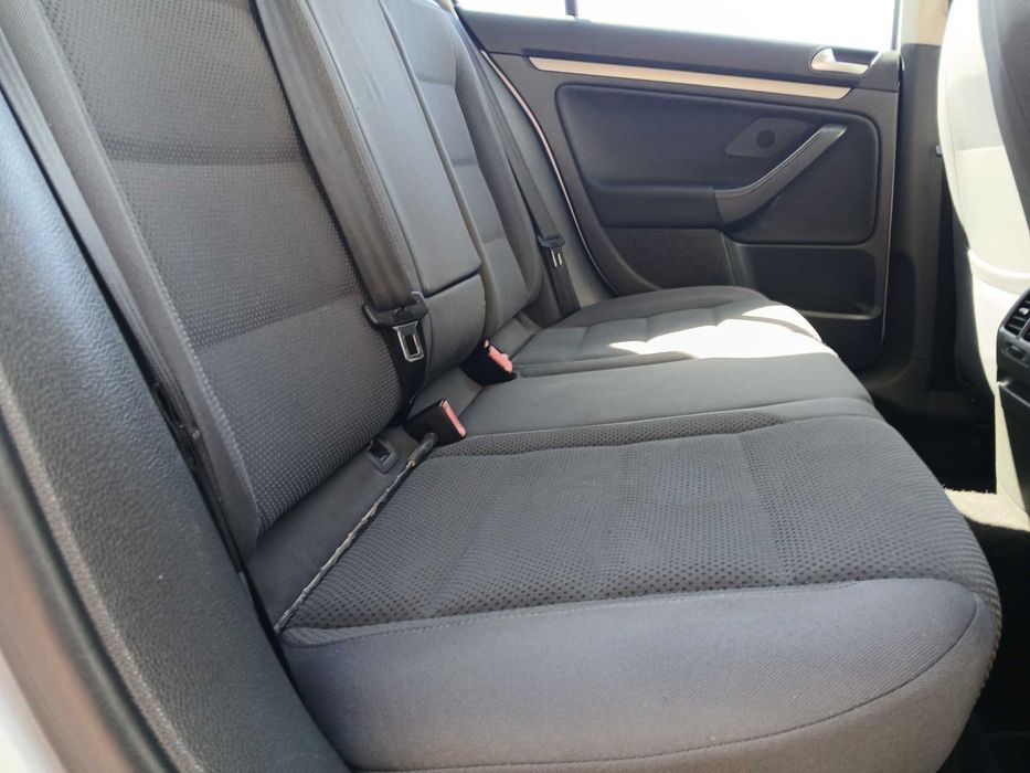 VW Golf  1.9TDI (Nacional)