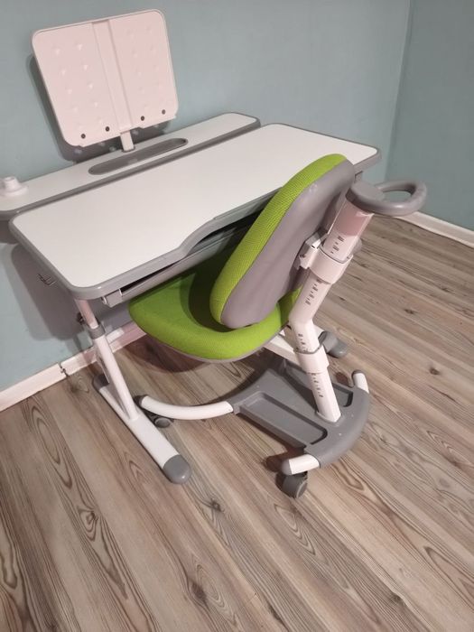 Парта gubby зі стільцем