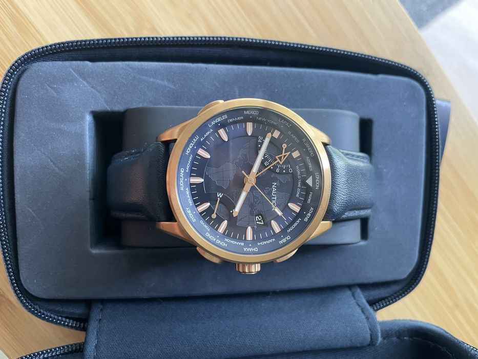 Nautica Shanghai World Time NAPSHG002
