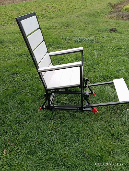 Крісло качалка на підшипниках