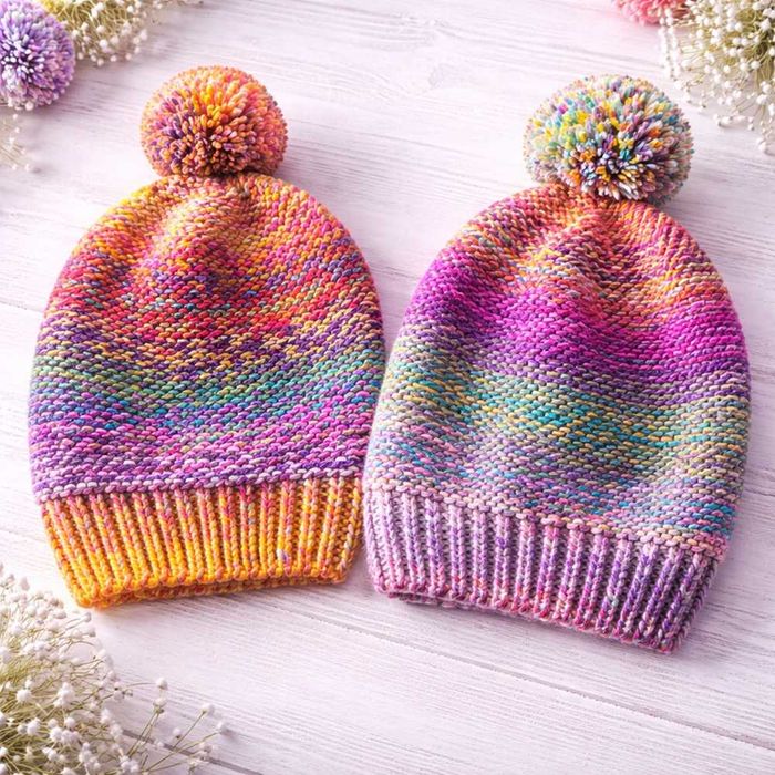 Komplet dwóch czapek jesienno-zimowych