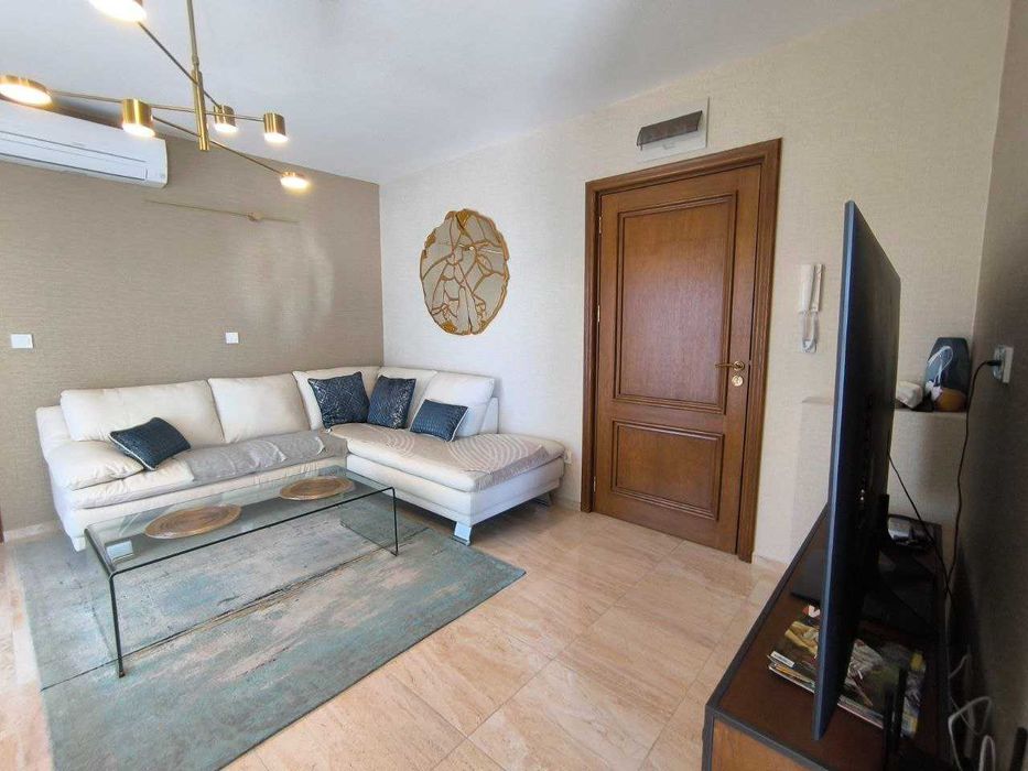 Продається трикімнатна квартира перша лінія, Святий Влас, Болгарія