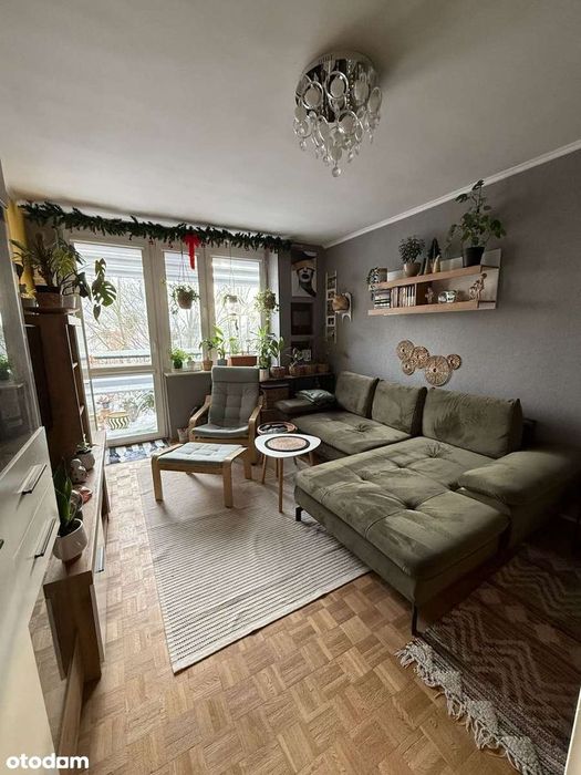 Słoneczne 3 pokoje z dużym potencjałem – Ścisłe Centrum Świdnika!