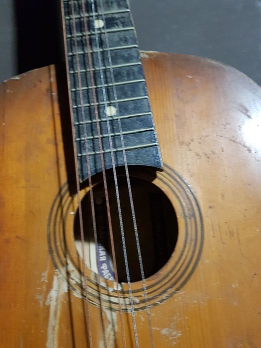 Гитара семиструная