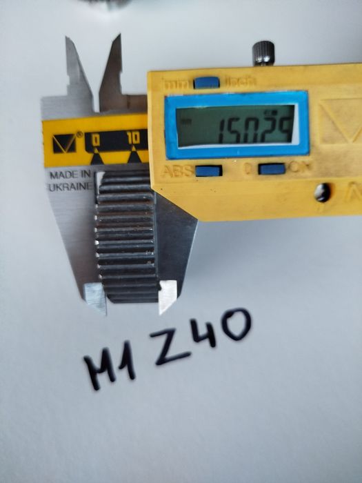 Koła zębate M1 Z40 M1 Z30 otwór przelotowy fi 12mm ,rowek