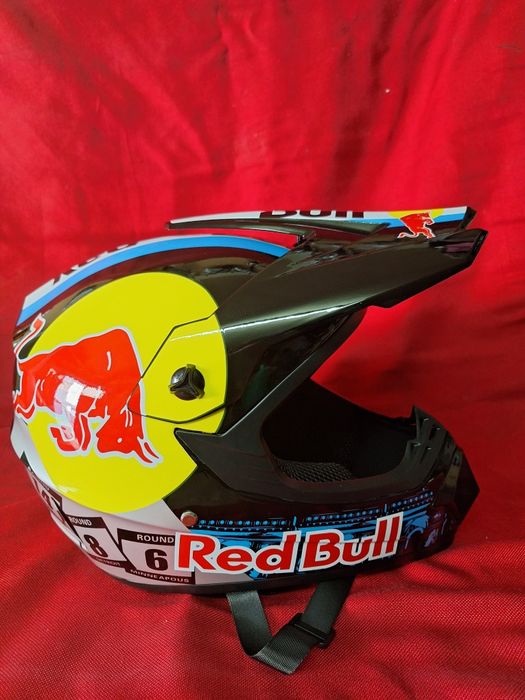 Capacete Redbull