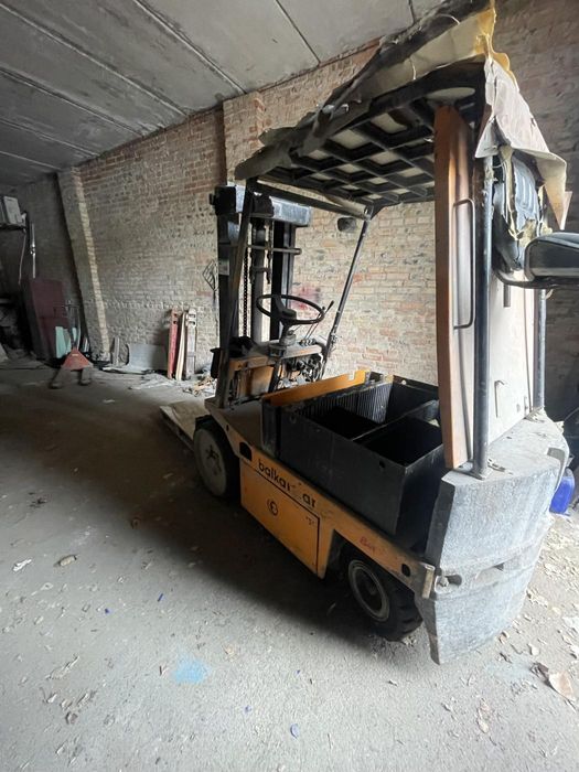Багатофункціональний комплекс 1094 м² у Шевченківському районі