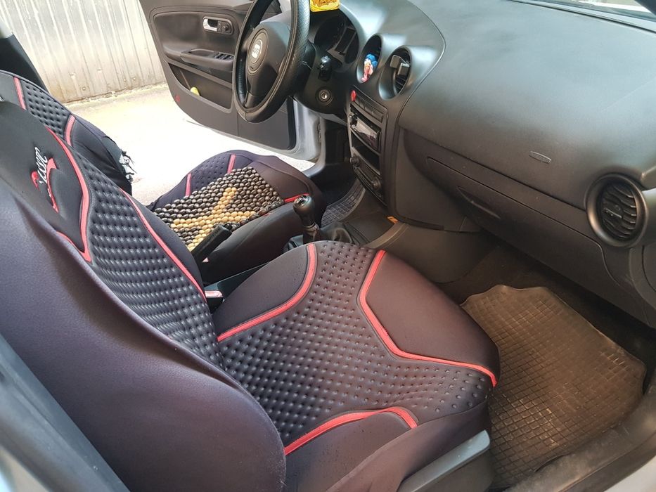 SEAT IBIZA 2003 год.