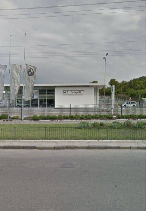 Продаж ділянки по Киівській за BMW
