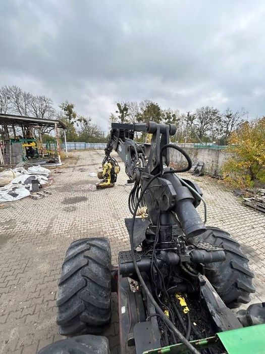 Харвестер JOHN DEERE 1270E