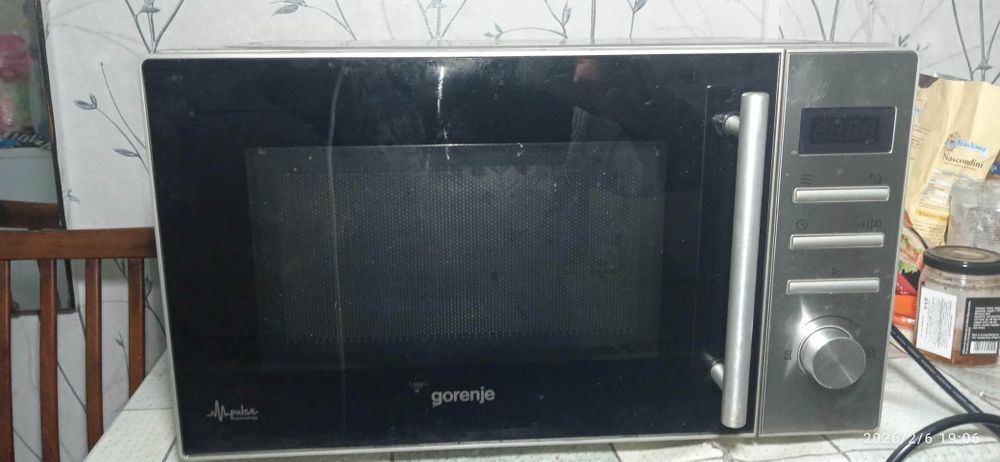 Продам микроволновую печь gorenje
