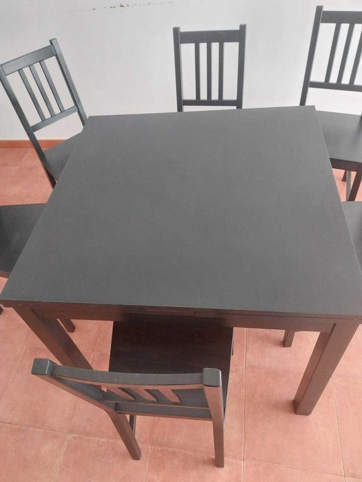 Mesa e 6 cadeiras IKEA