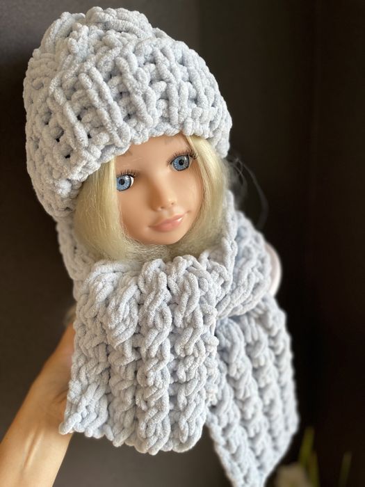 Набор детский/взрослый шапка - шарф ручной работы
