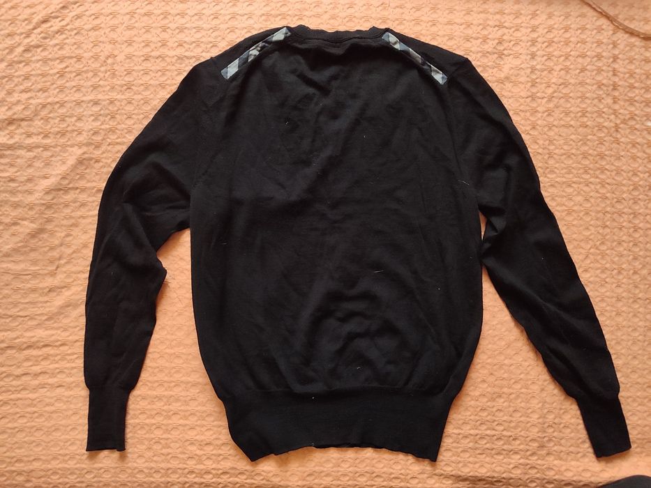 Кофта Burberry  100% шерсть