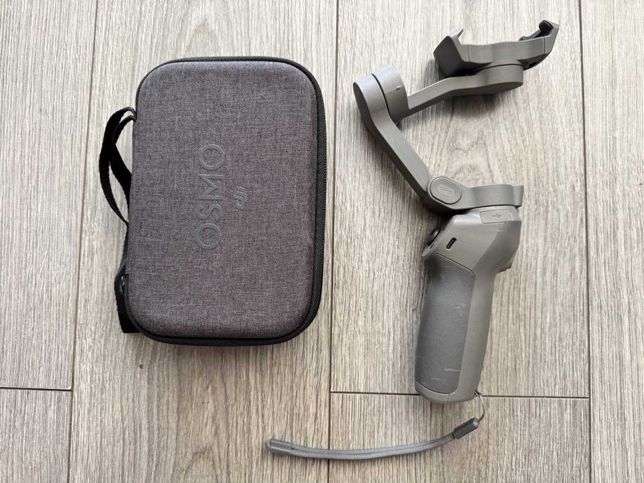 DJI Osmo Mobile 3 Combo gimbal stabilizator do telefonu + etui
