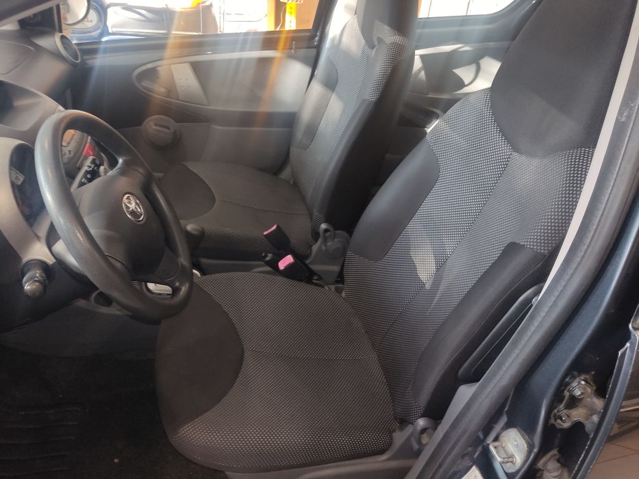 Toyota Aygo 1.0 .caixa automática com garantia
