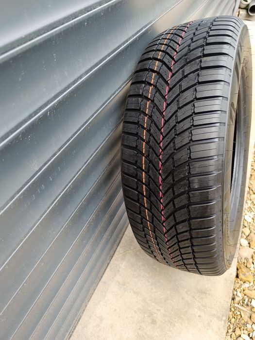 Opony wielosezonowe Brigistone 215/65R16