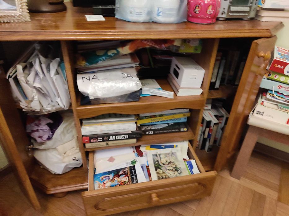 Komoda dębowa narożna