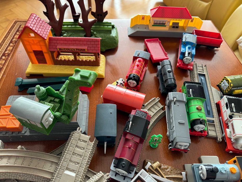 Tomek i przyjaciele zestawy kolejek, domki, bardzo dużo dodatków