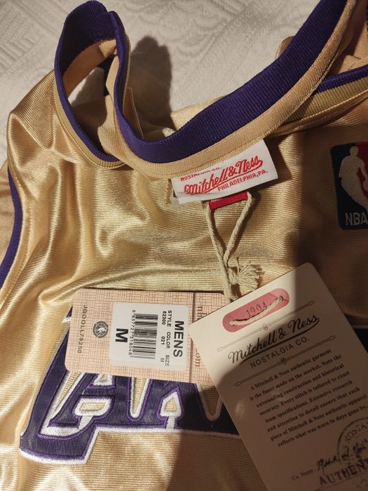 Kobe Bryant Authentic Gold Jersey Los Angeles Lakers Mitchell Ness.