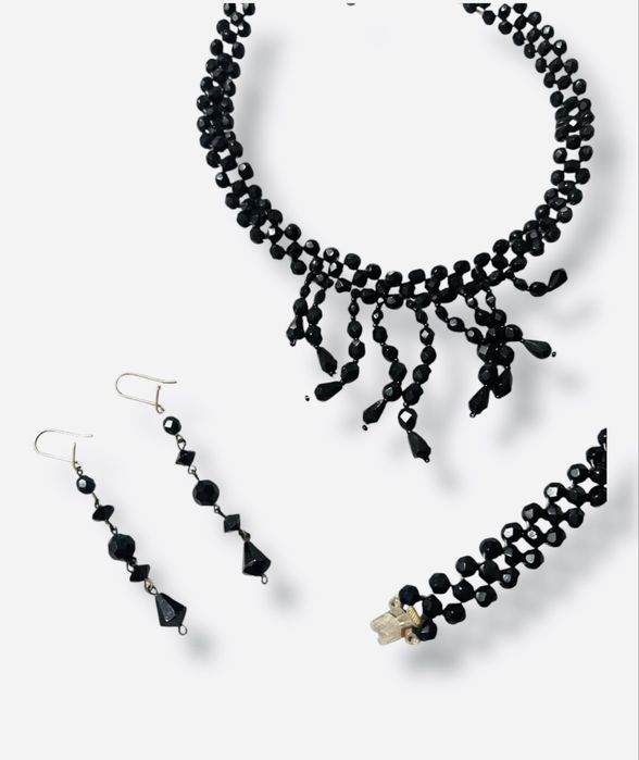 Komplet biżuterii kolczyki naszyjnik bransoletka