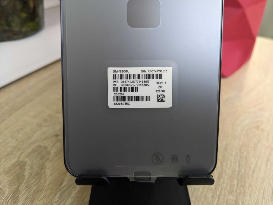 Samsung S22+ 6.6" 8/128 Graphite S906U Snapdragon 8 gen1