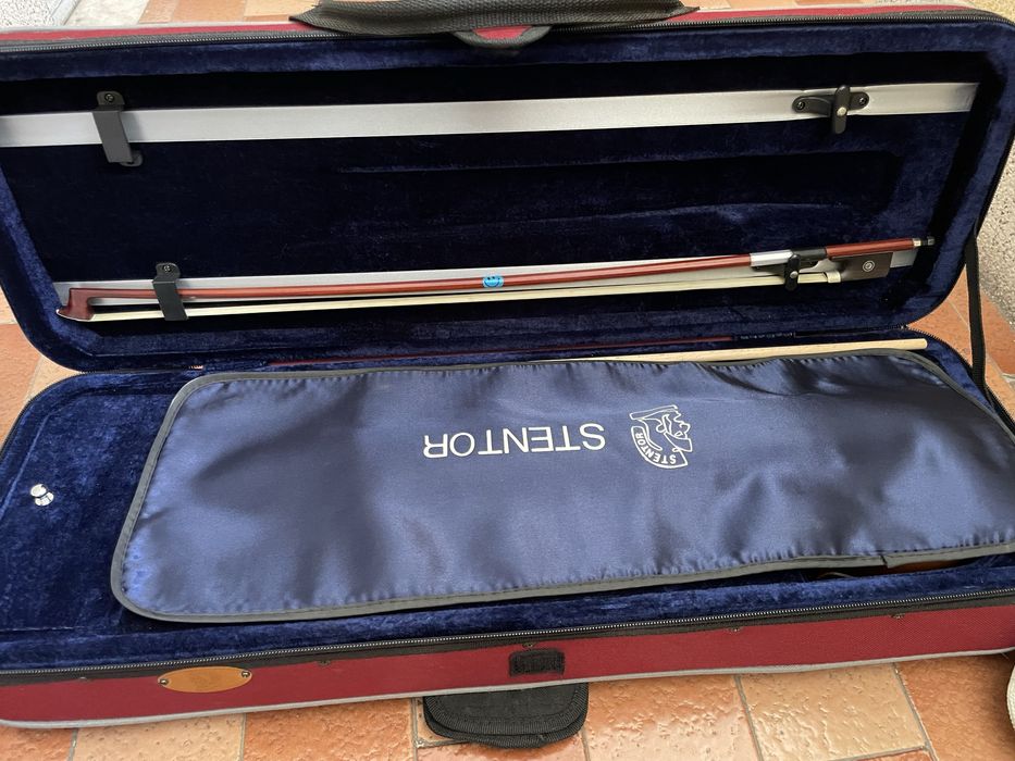 Viola de arco como nova