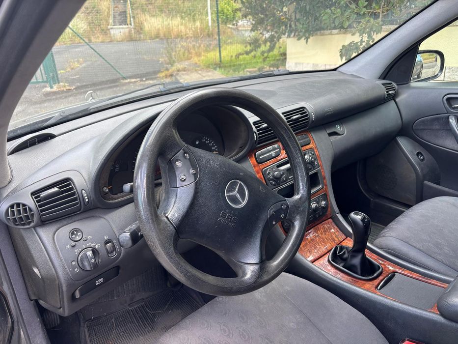 Carrinha Mercedes c220 CDI 2001